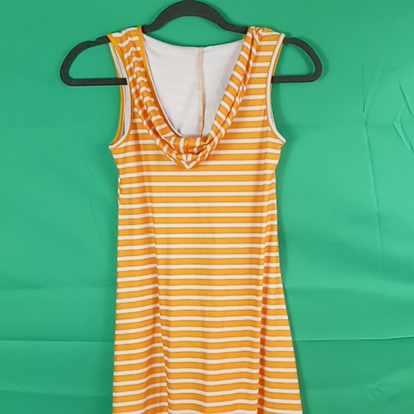 Girls dress size 10/12 - Picture 5 of 6